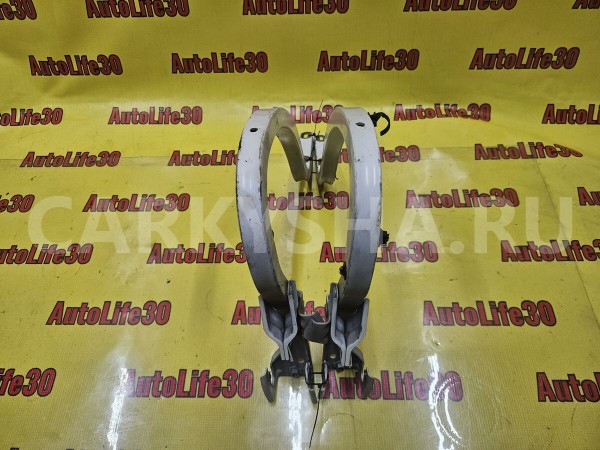 Петля двери багажника Chevrolet Cruze 