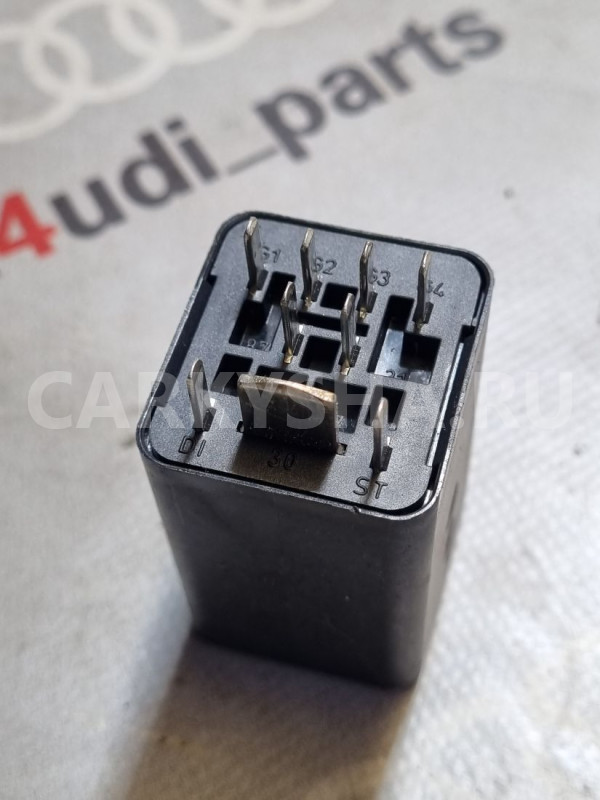 Реле накала свечей Volkswagen Passat B6 (2005—2010) Volkswagen Passat оригинальный номер 038907281B
