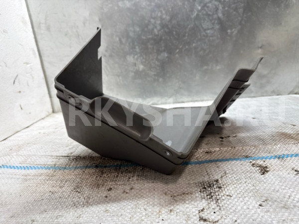 Пластик багажника kia RIO 2003 65731FD510 УНИВЕРСАЛ A5D, правый Kia Rio 