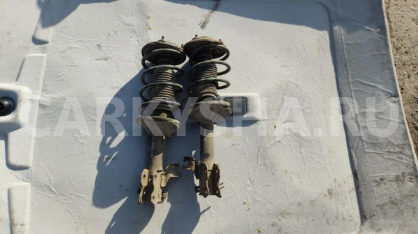 Стойка подвески  Nissan Pulsar N15 (1995—2000) Nissan Pulsar 