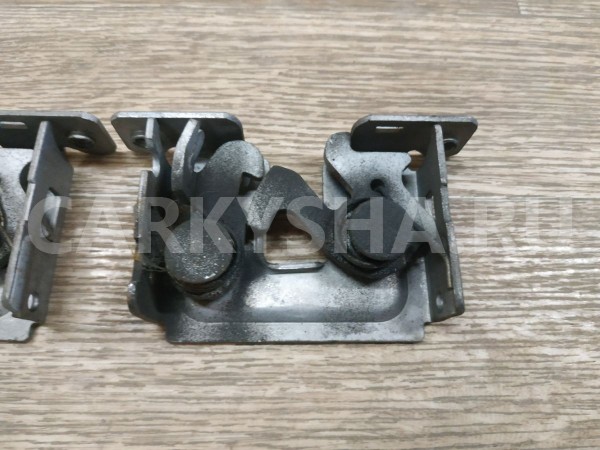 Замок капота BMW 5er оригинальный номер 51237115229