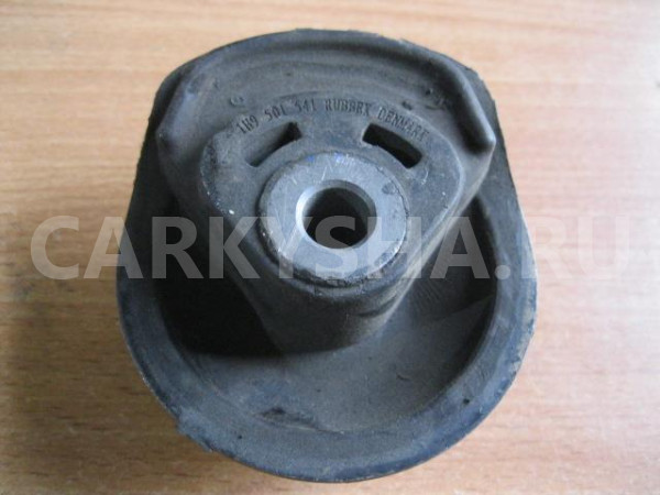 Сайлентблок задней балки VW Golf III/Vento 1991-1997 Volkswagen Golf оригинальный номер 1H9501541