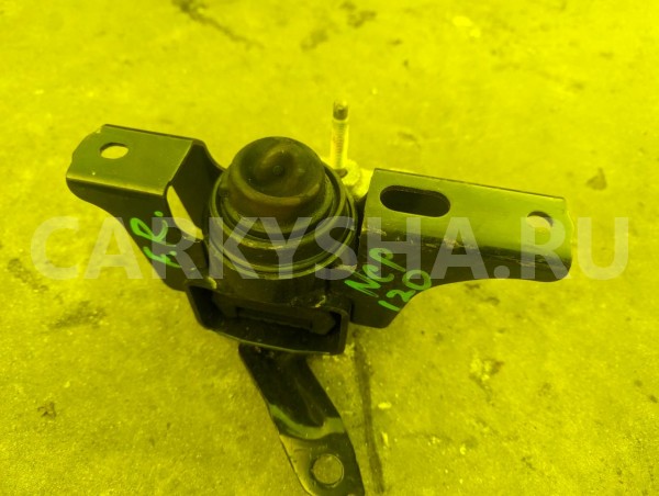Подушка двигателя Toyota Ractis 