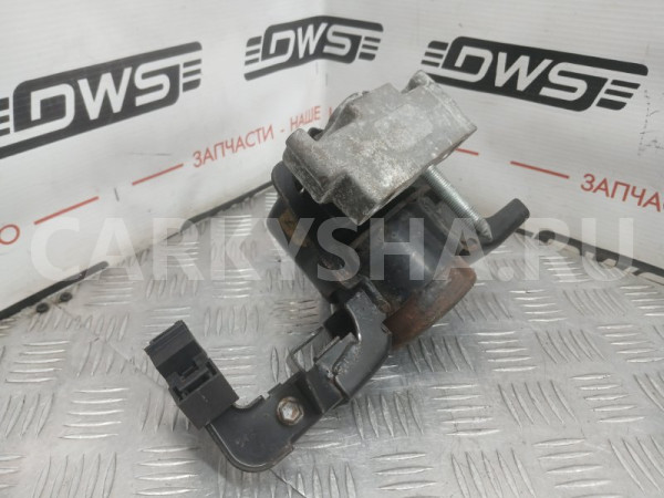 Подушка двигателя Toyota Mark X 