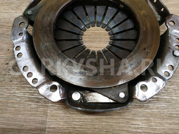 Корзина сцепления Nissan Note оригинальный номер 30210ED800