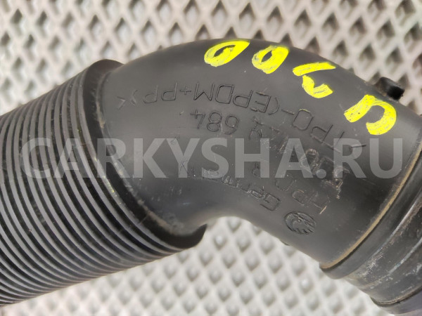 патрубок воздушного фильтра Skoda Fabia оригинальный номер 5J0 129 684