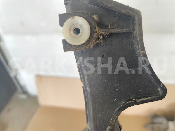 Уголок жабо ЛЕВЫЙ Renault Megane II Renault 20 оригинальный номер 8200100590