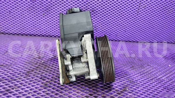 Насос гур Mercedes-Benz W210 Mercedes-Benz E-klasse оригинальный номер 0024662901