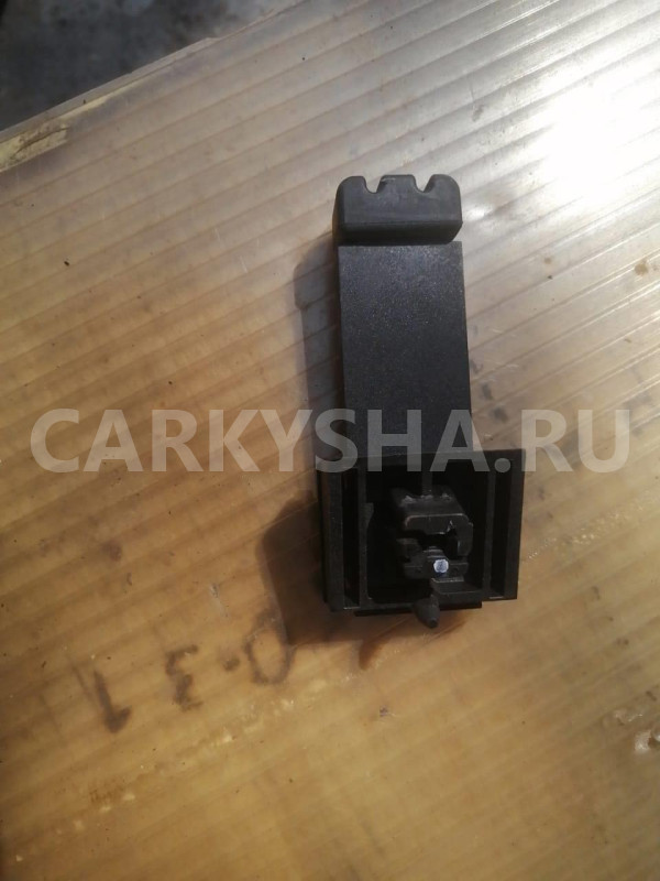 Отбойник крышки багажника Ford Mondeo V (2014-2022) Ford Mondeo 