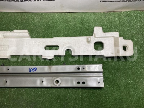 Усилитель бампера Toyota Camry оригинальный номер 5202133100, 5261533080, 5261133120, 5217133090