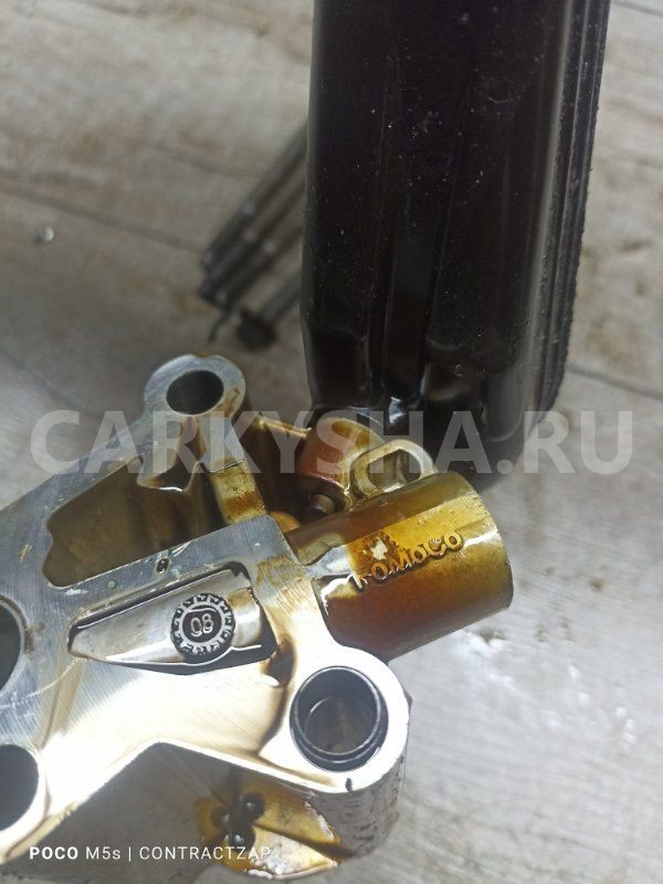 Масляный насос Ford Focus II (2005—2008) Ford Focus оригинальный номер 1s7g6600