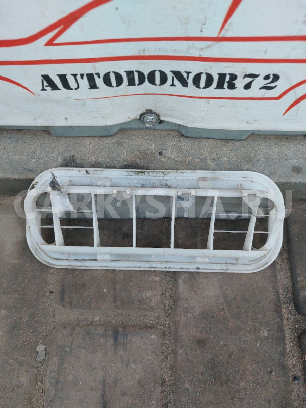 Решетка вентиляционная левая Toyota Avensis Т250 Toyota Avensis оригинальный номер 6293105030