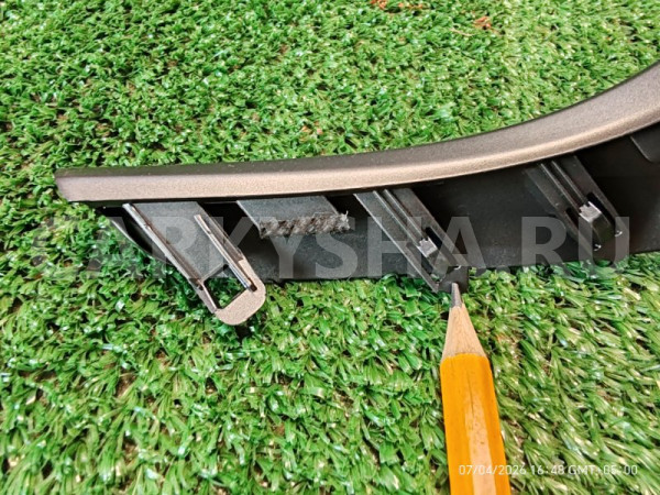 Дефлектор центральный Kia Ceed 2022 84740J7AA0DJ5 УНИВЕРСАЛ G4FG Kia Cee'd 