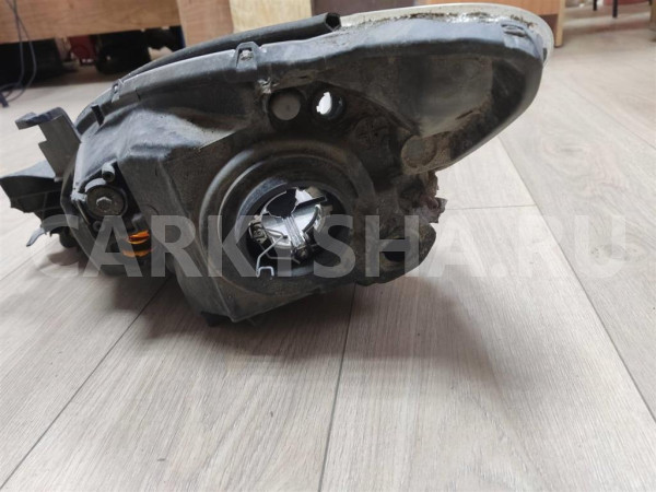 Фара правая Mitsubishi Lancer (CS) 2003-2006 Mitsubishi Lancer оригинальный номер 8301B838