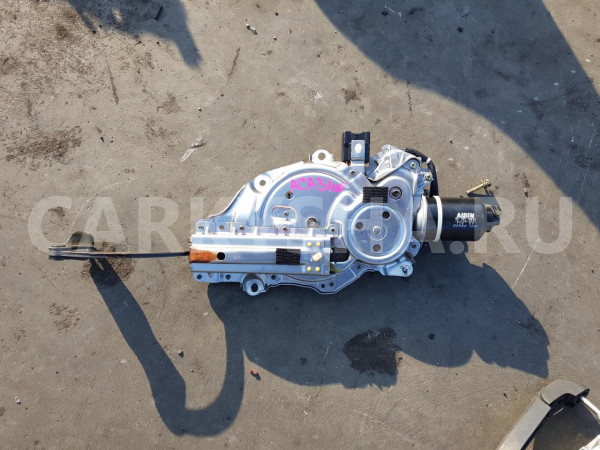 Доводчик двери Toyota Harrier оригинальный номер 6891048010