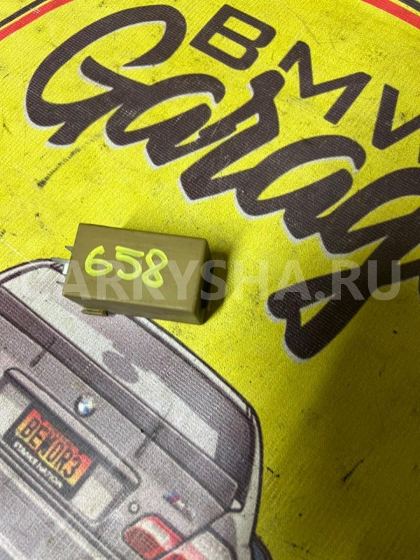 Реле дворников BMW 3 E46 M52B28TU 2000 BMW 3er 