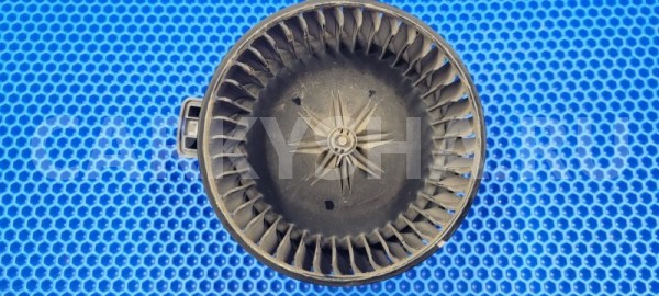 Мотор печки Hyundai Solaris 2013 971111R000 RB G4FC Hyundai Solaris 