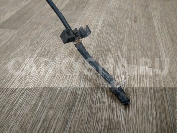 Трубка топливная Toyota Avensis 