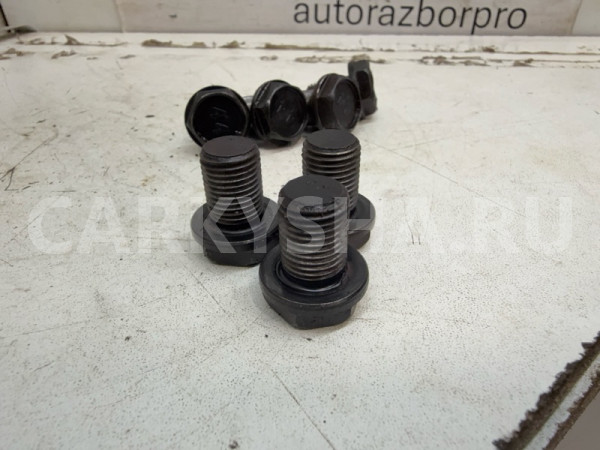 Болт маховика Mitsubishi OUTLANDER 2012 2701A144 4B11 Mitsubishi Outlander 