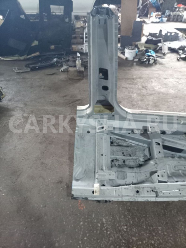 Средняя стойка кузова левая Mercedes ML W166 2012 Mercedes-Benz M-klasse оригинальный номер A1666301700