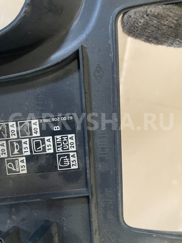 Накладка торпедо нижняя Renault Megan 2 Renault 20 оригинальный номер 8200206386