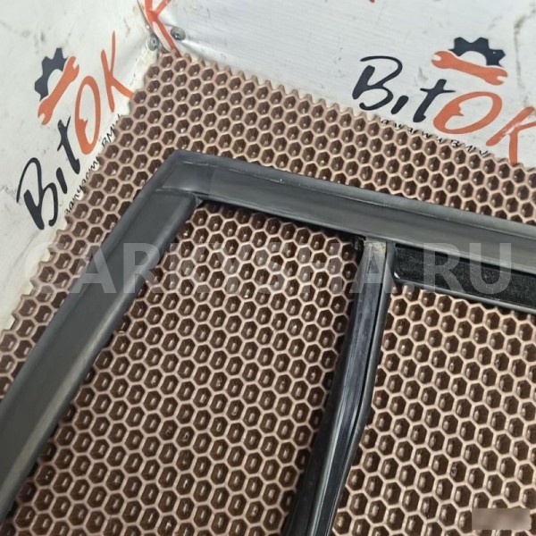 Направляющая стекла BMW X1 