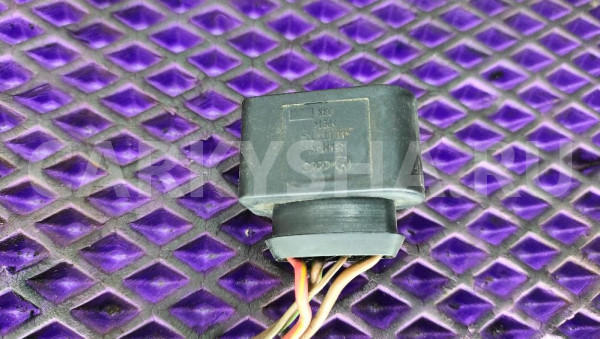 Разъем катушек зажигания Audi A4 B6 Audi A4 оригинальный номер 4B0973724