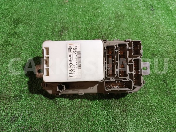 Блок предохранителей салонный Peugeot Partner 