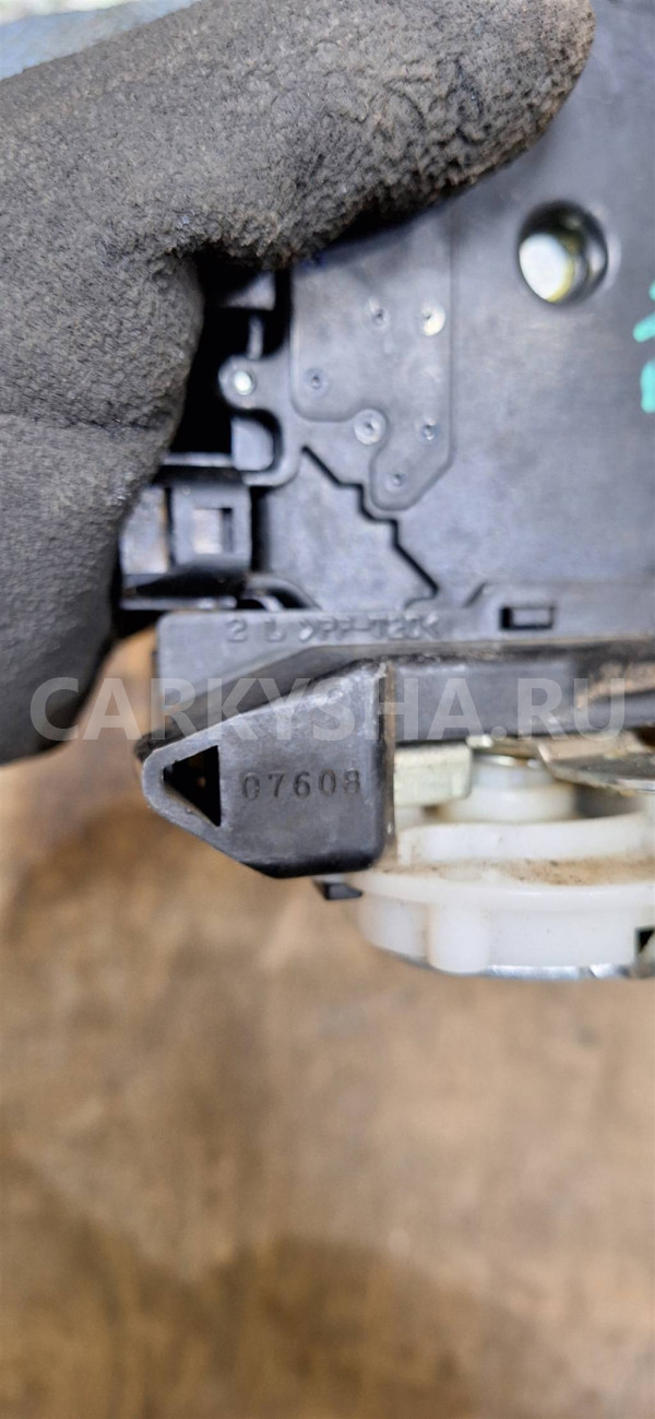 Замок двери задней левой Mitsubishi Outlander XL (CW) 2006-2012 Mitsubishi Outlander оригинальный номер 5745A275