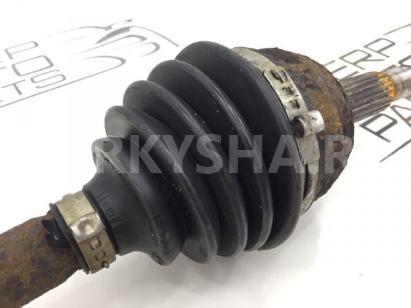 Привод правый Nissan Note Е11 1.6 HR16DE 2006 Nissan Note 