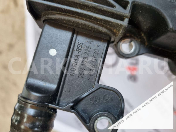 Маслоотделитель (сапун) Audi A6 C7 (2011—2014) Audi A6 оригинальный номер 06H103495AE