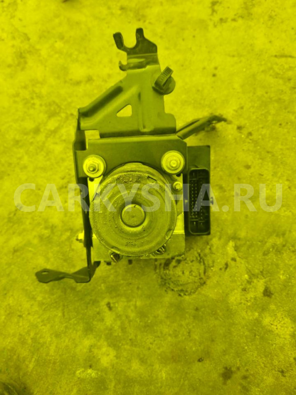 Блок abs Suzuki Kizashi оригинальный номер 5611057L03