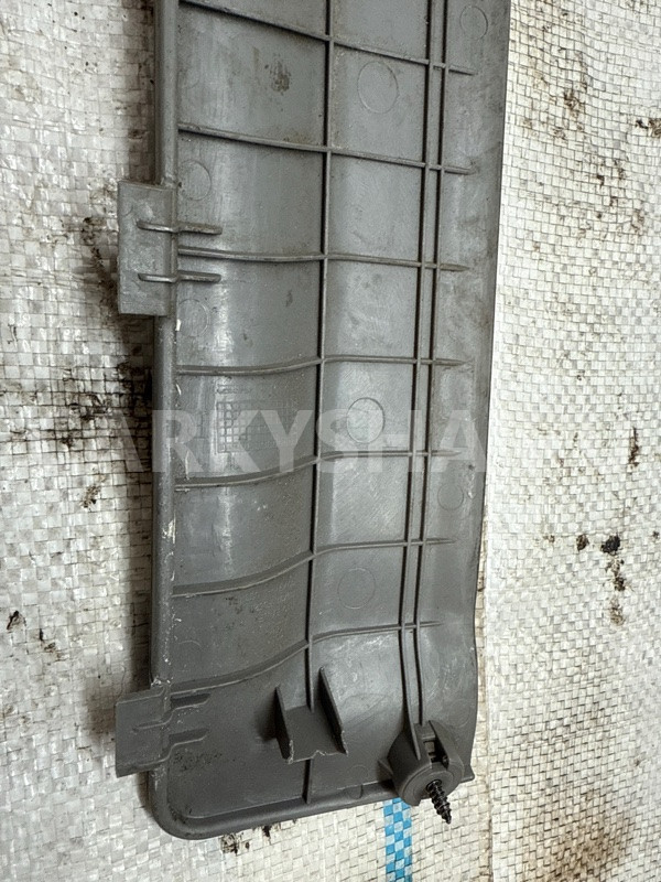 Пластик салона kia RIO 2003 85731FD520 УНИВЕРСАЛ A5D, правый Kia Rio 