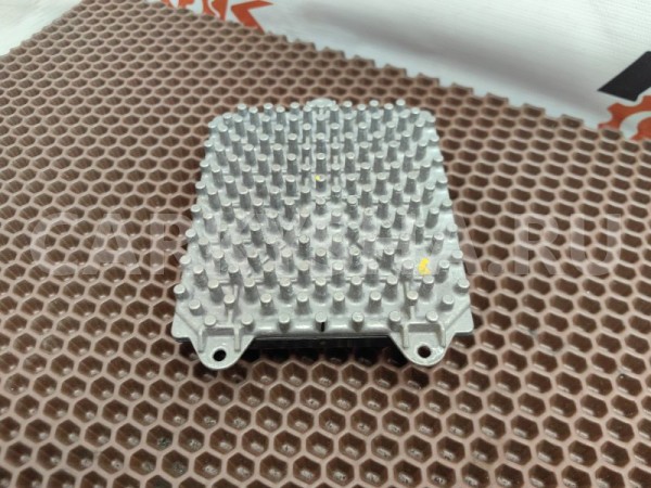 Модуль управления фарой BMW X1 