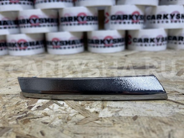 Молдинг заднего фонаря левого Toyota Corolla XII (E210) – седан оригинальный номер 81961-02010