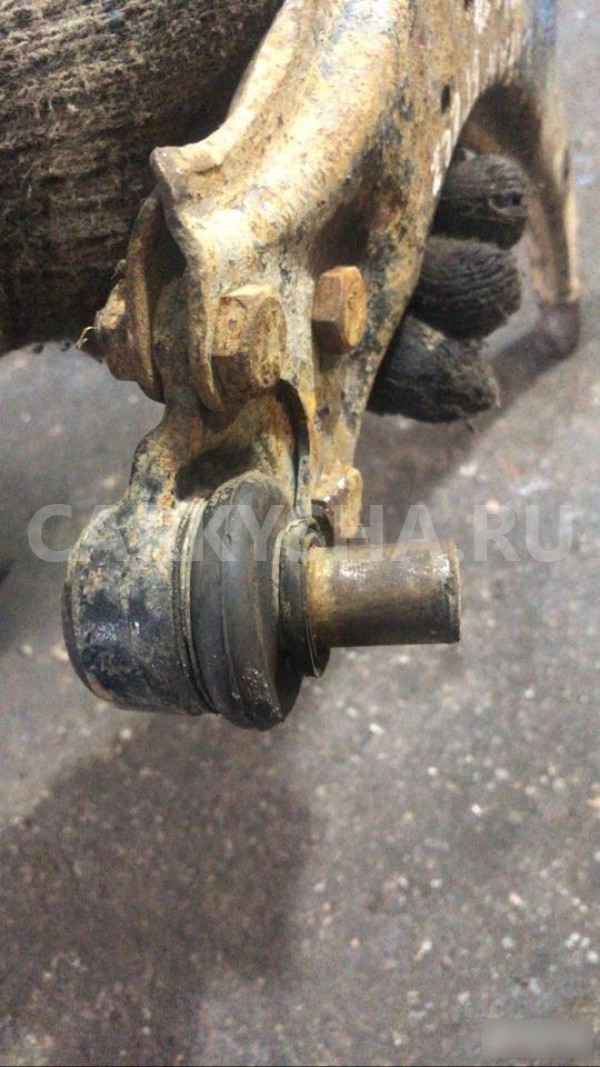 Передний левый рычаг Lifan Breez 1.3л Lifan Breez (520) 