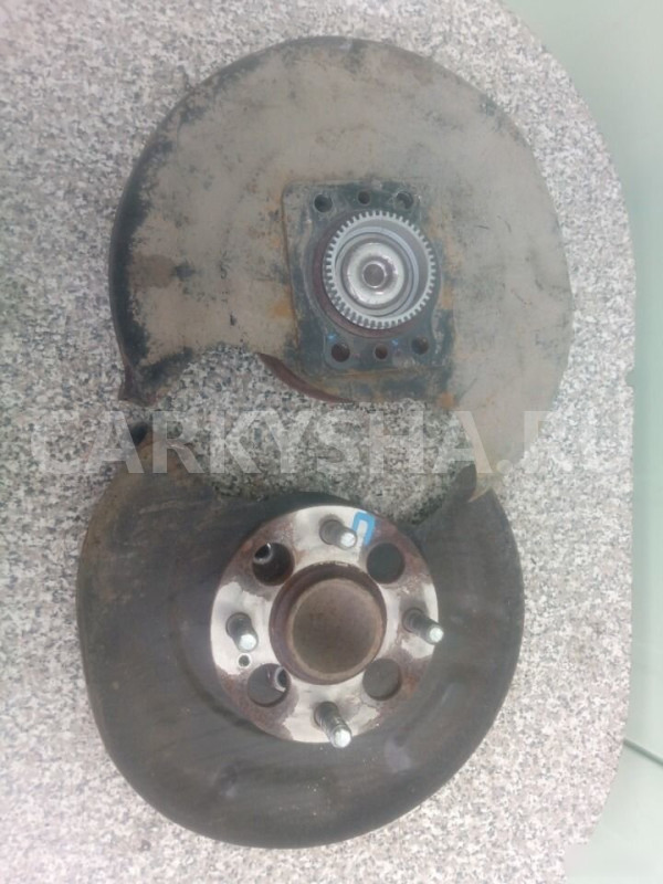 Ступица задняя левая Hyundai Solaris Хендай Hyundai Solaris оригинальный номер 52750-0U000