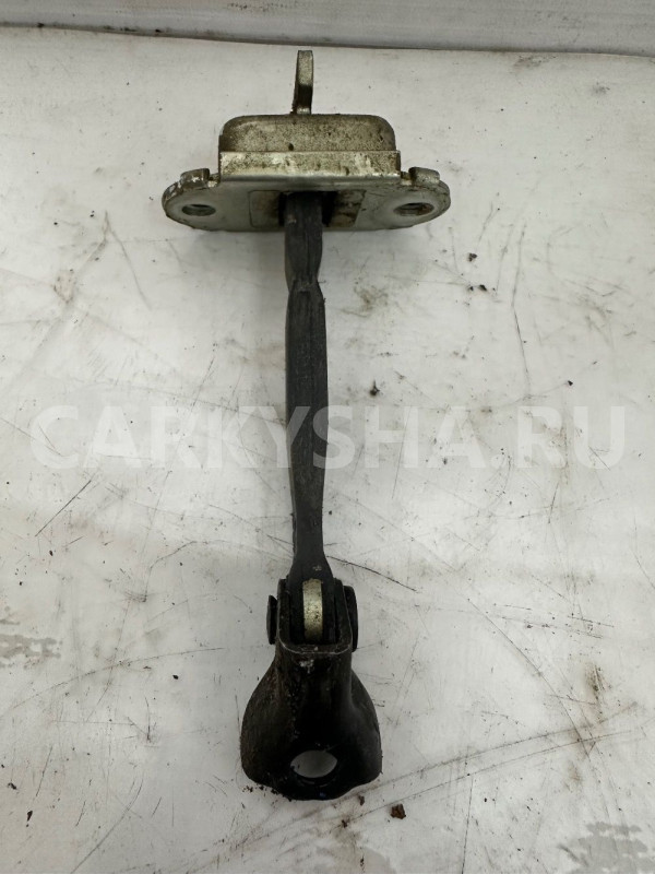 Ограничитель задней двери Toyota Yaris 2005-2012 Toyota Yaris оригинальный номер 686300D060