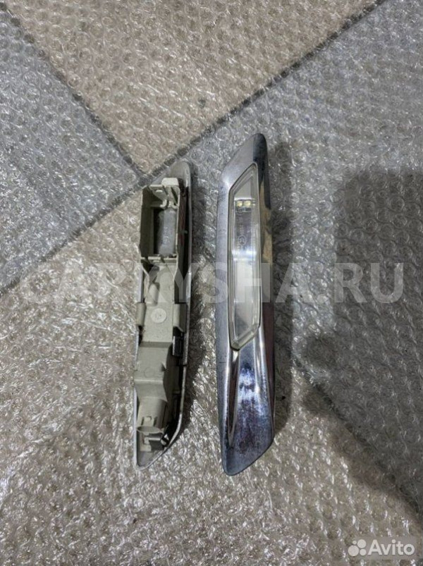 Повторитель поворота BMW 5 F10 N52B30 2010 BMW 5er оригинальный номер 63 13 7 154 169