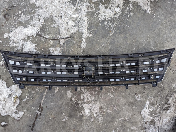 Решетка радиатора Suzuki Wagon R оригинальный номер 71741-72M0