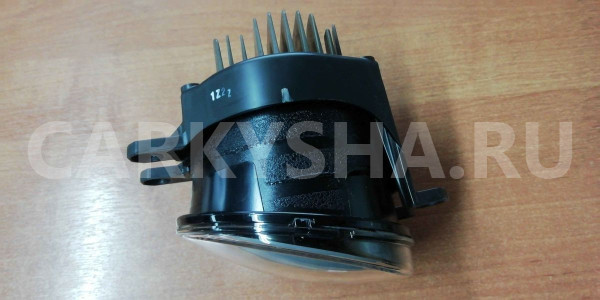 Фара противотуманная правая Land Cruiser 200 2020 Toyota Land Cruiser оригинальный номер 8121048051
