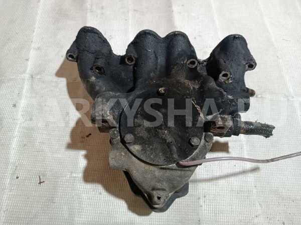 Коллектор впускной Volkswagen Passat 