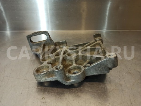 Кронштейн генератора Mazda Familia BJ ZL 1.5 2000 Mazda Familia 