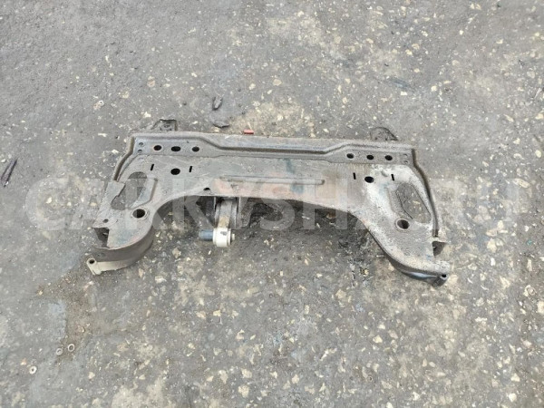 Подрамник передний  Ford Fiesta MK5 Fusion FXJA Ford Fiesta оригинальный номер 1361099