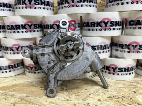 Насос вакуумный Toyota RAV 4 IV (CA40) оригинальный номер 29300-0W090