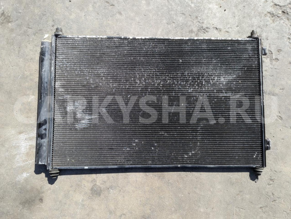 Радиатор кондиционера Toyota Noah оригинальный номер 88460-28580