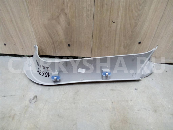 Накладка двери багажника Opel Zafira B 2005-2012 Opel Zafira оригинальный номер 13131332