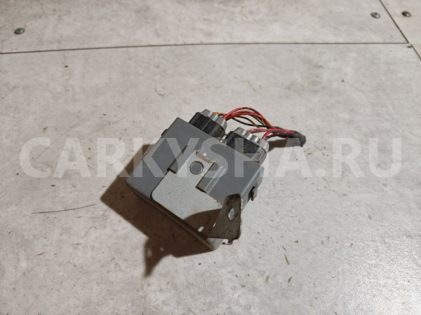 Блок электронный Nissan Primera оригинальный номер 285753J001