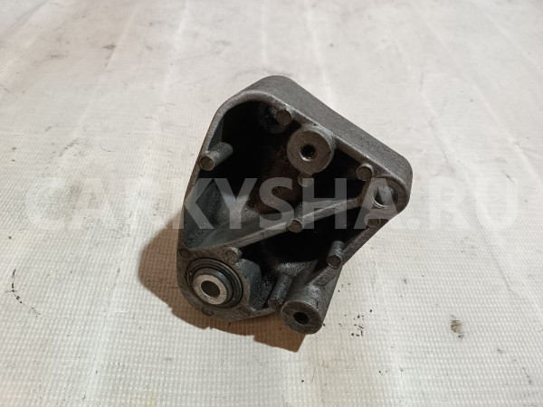 Кронштейн КПП Ford Mondeo оригинальный номер DS736P093AC