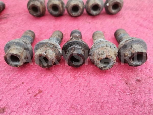 Болты колёсные Mercedes-Benz V-класс W447 654.920 Mercedes-Benz V-classe 